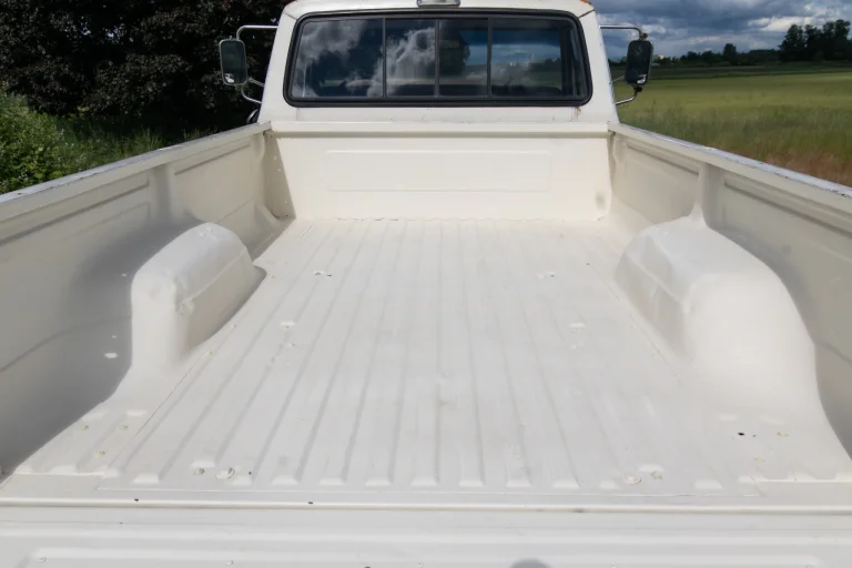 Vehicle image 195